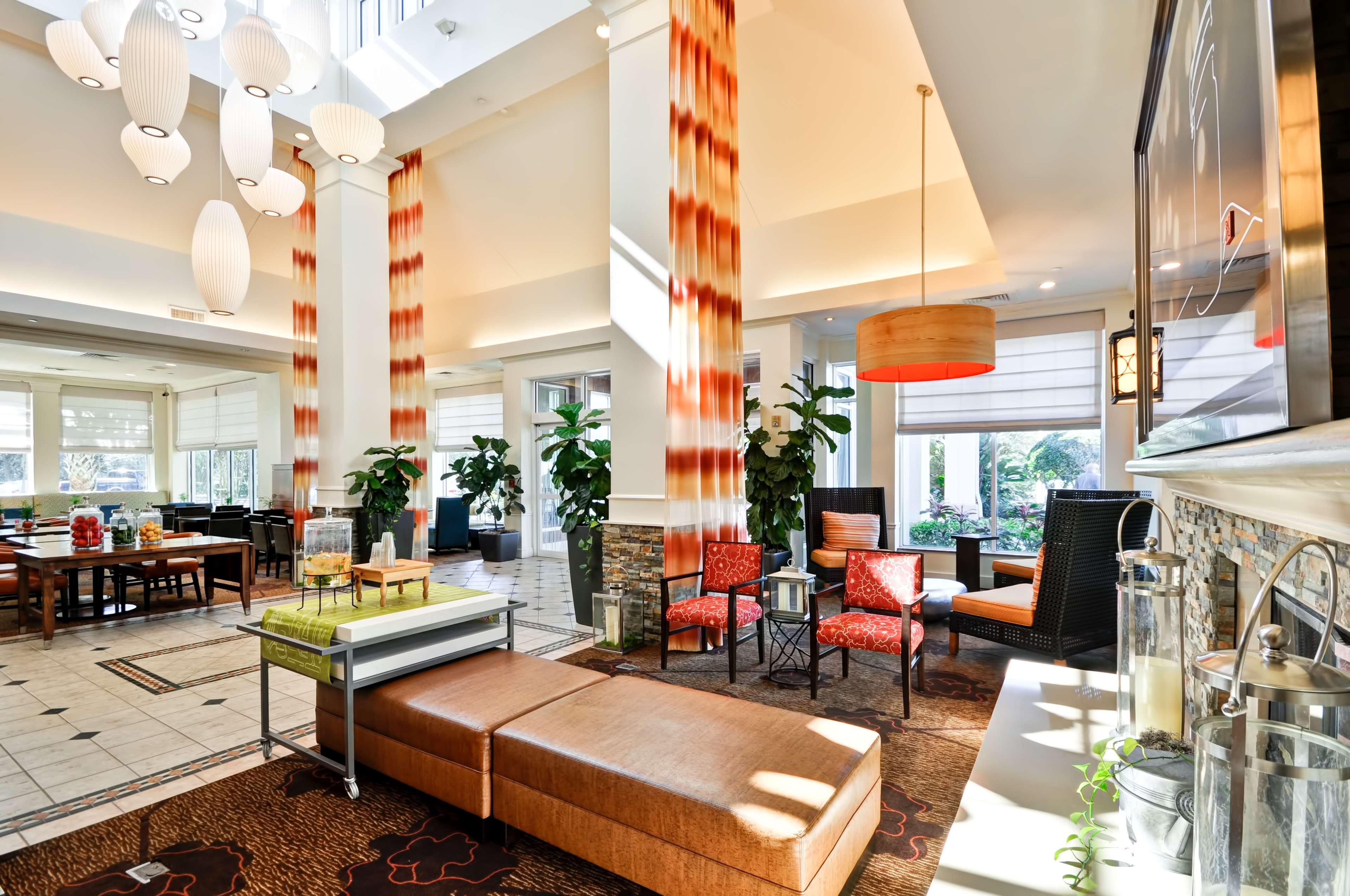 Hilton Garden Inn Tampa North Temple Terrace Esterno foto