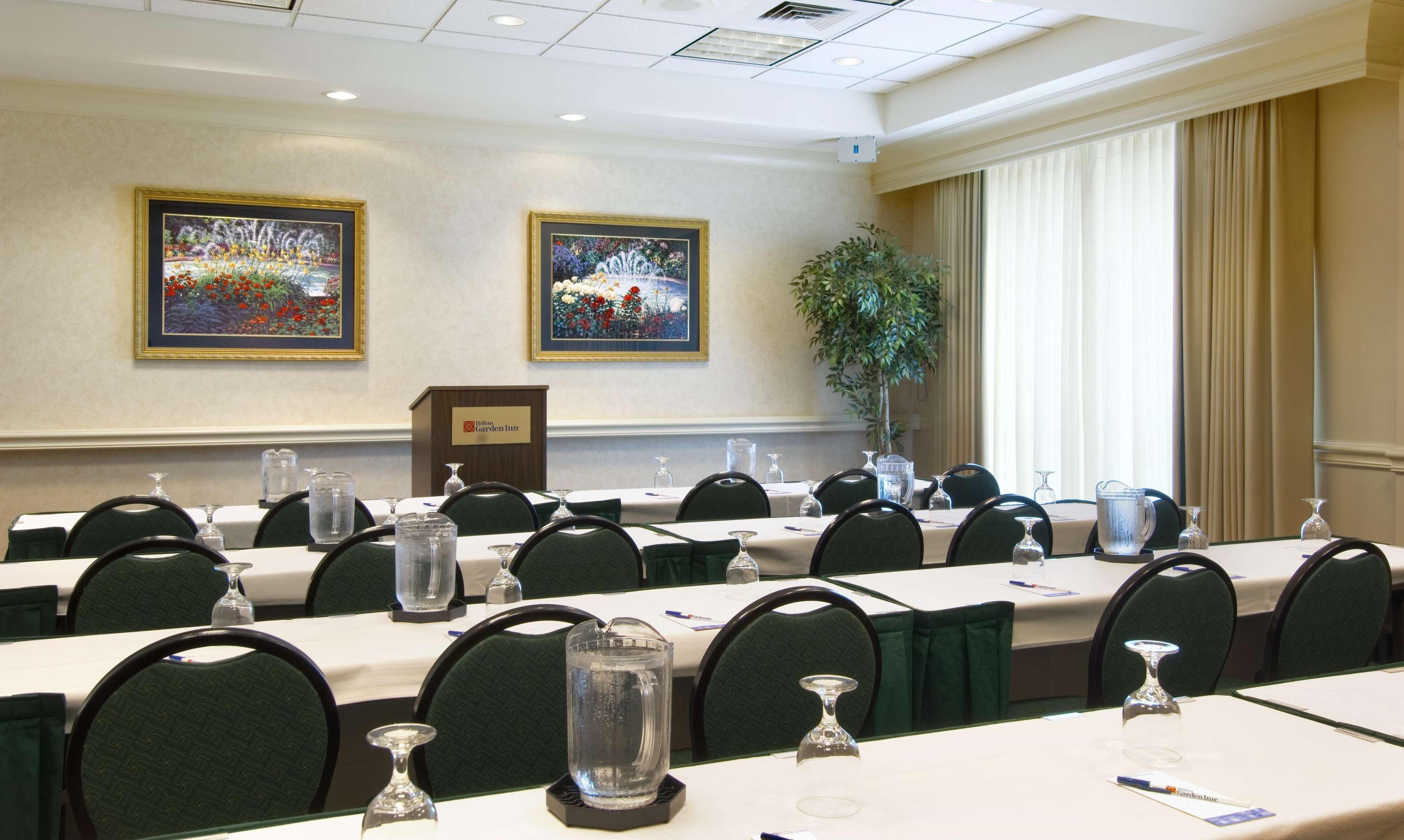 Hilton Garden Inn Tampa North Temple Terrace Servizi foto