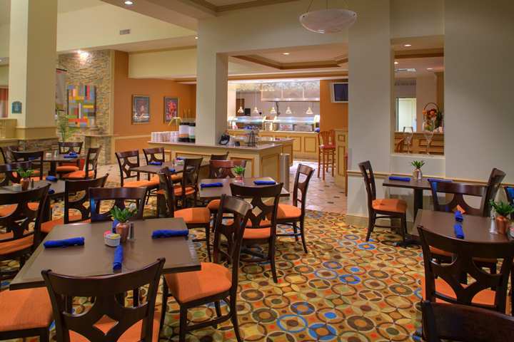 Hilton Garden Inn Tampa North Temple Terrace Esterno foto